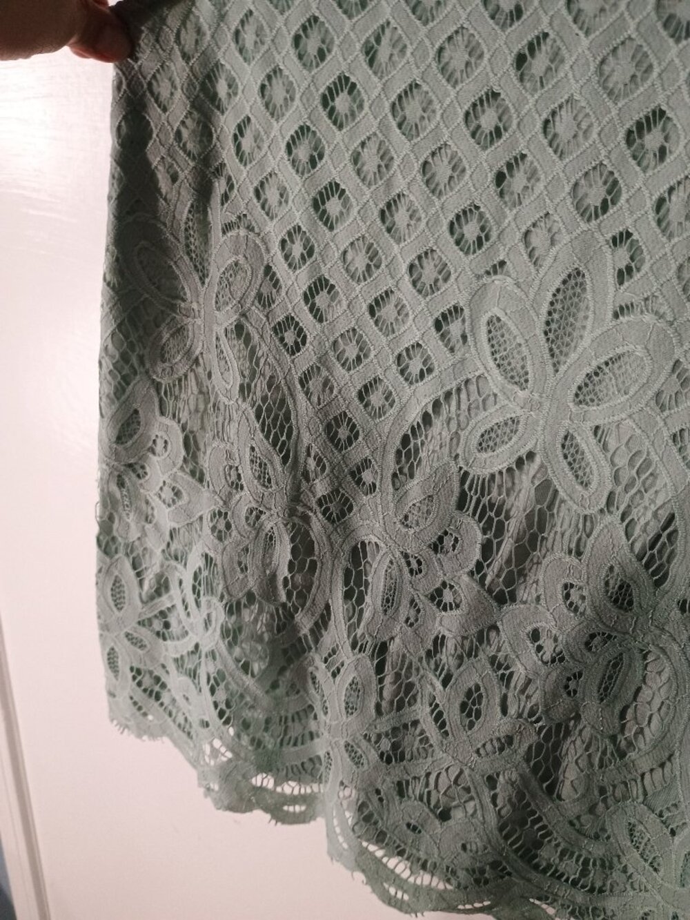 Rewind Mint Green Lace Mock Neck Sleeveless Top XL Boho Crochet Overlay Keyhole - Picture 5 of 9